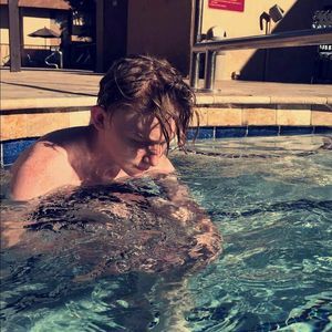 Meet your Posher, Andrew